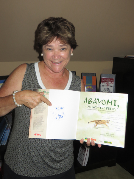 Abayomi, the Brazilian Puma, personalized with a signature from the puma himself. | DarcyPattison.com